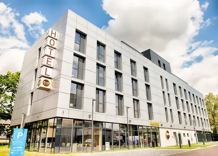 B&B Hotel Stuttgart-Neckarhafen