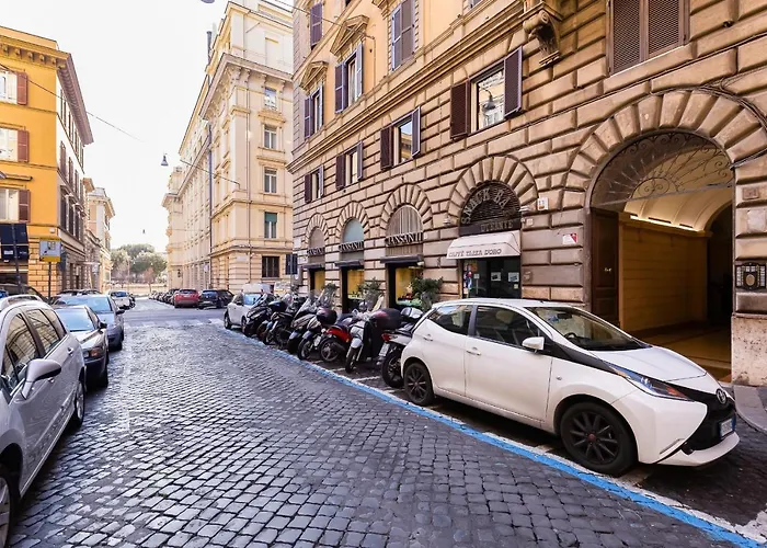 VIVILO COLLECTION - Marche 54 Suites - close to Via Veneto area - LT Roma