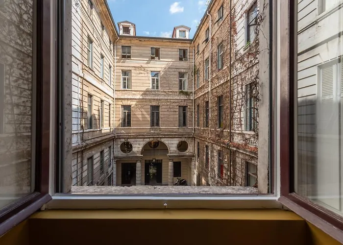 Dh Rooms Castello Milano