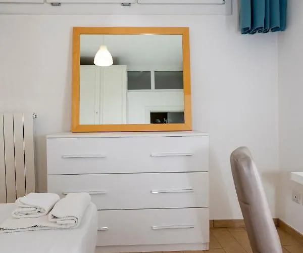 Rucellai Guest House Milano