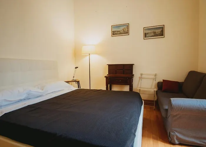 Rome Trevi Rooms & Apartments