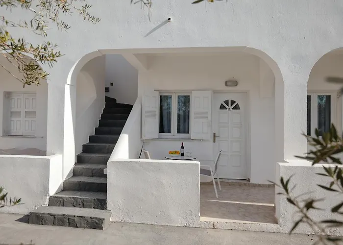 Aspro Phos Santorini Hotel Perissa 