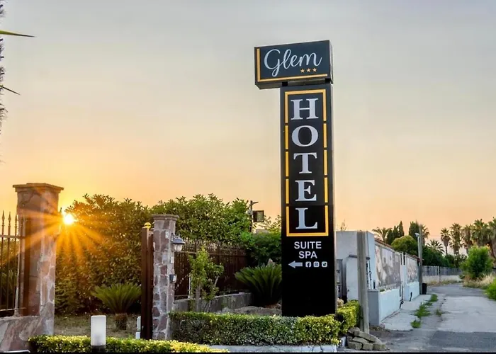 Hotel Glem Varcaturo