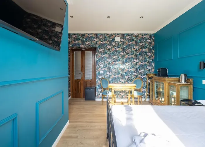 Cavalleggeri Guesthouse, Opposite St Peter'S Basilica Whit Private Rooms Roma