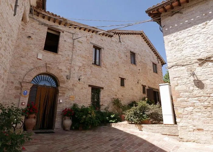 Borgo de' Varano by Hotel I Duchi Camerino