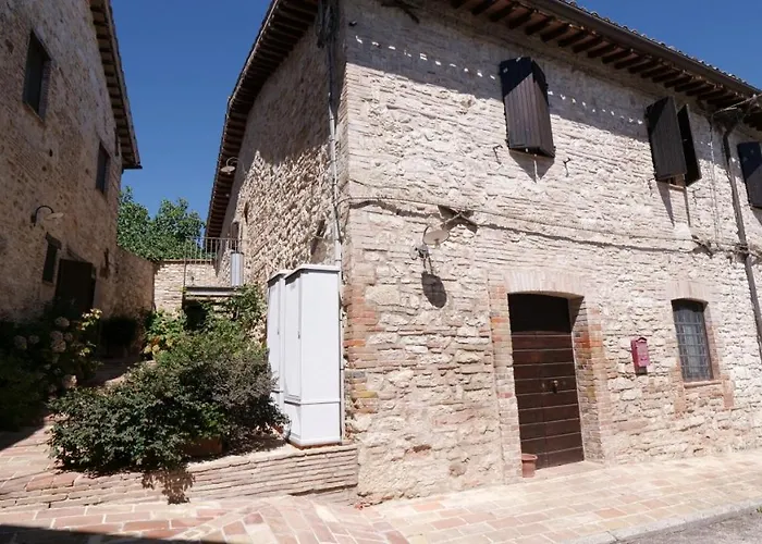 Borgo de' Varano by Hotel I Duchi Camerino