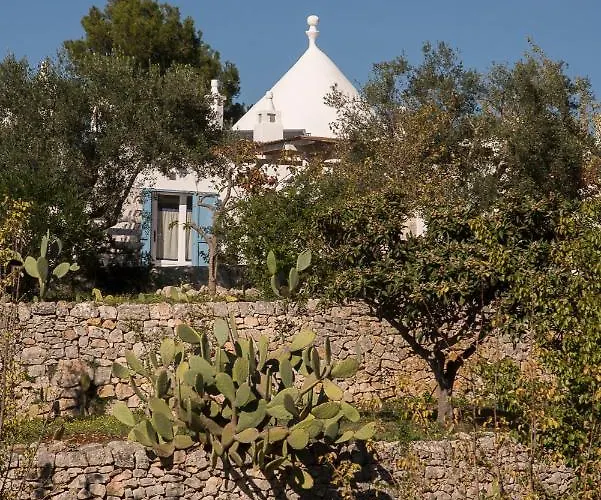 Lacinera Trulli e Lamie Ostuni
