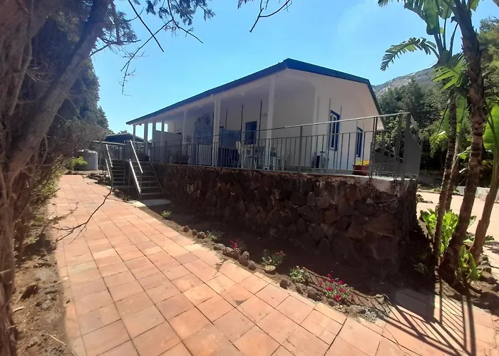 Vulcano: La Porta Delle Eolie