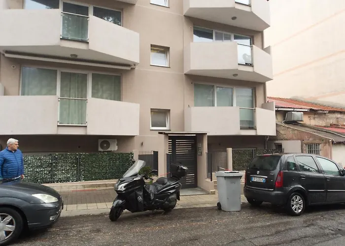 Slow Chic Apartment Beb Policlinico Messina