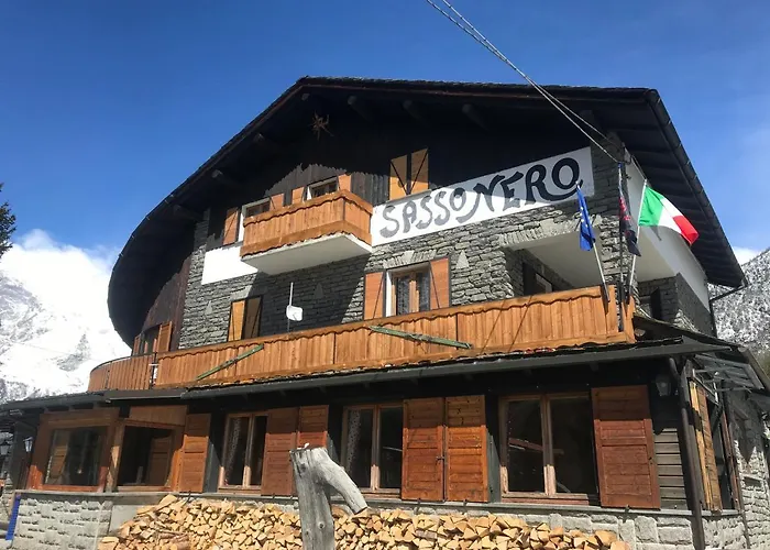 Hotel Sasso Nero Chiesa in Valmalenco