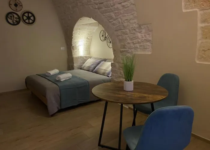 Regina Bona Rooms Modugno