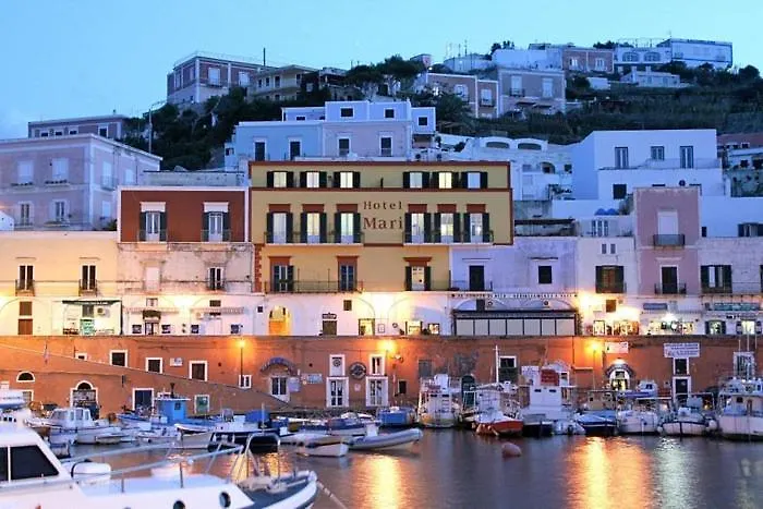 Al Mari Suites Ponza