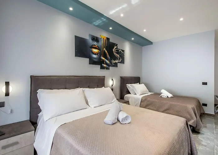 Garibaldi Rooms Portici