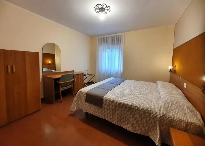 Altavilla Albergo meublé Tirano