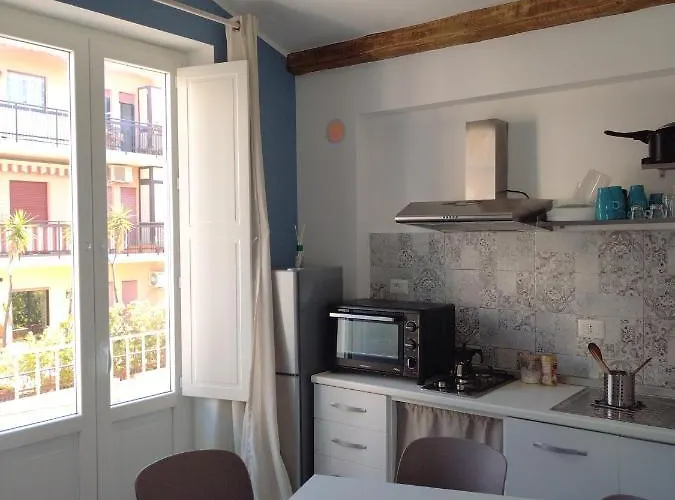 La Reggia Apartments Milazzo