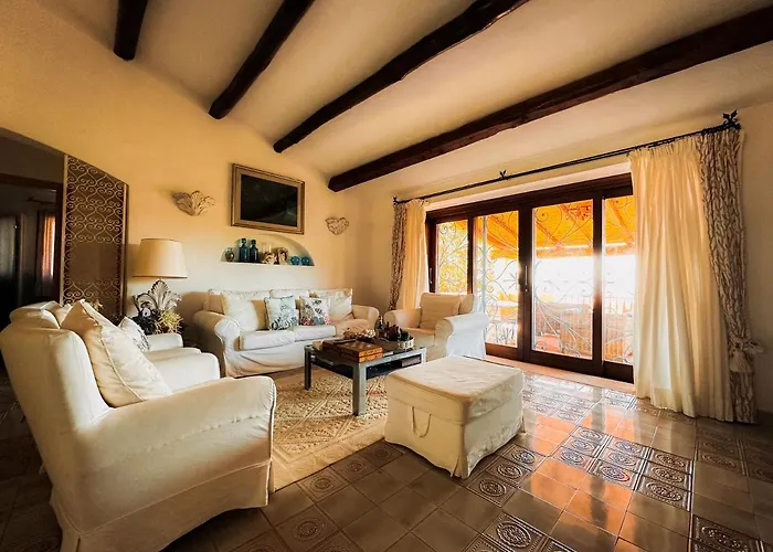 Sardinian Luxury Hospitality - Villa Fuli Rooms And More Golfo Aranci