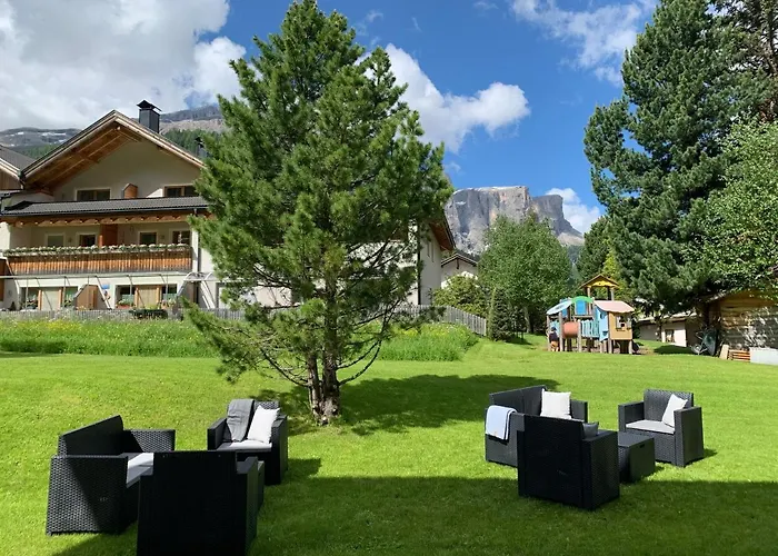 Garni La Vara Corvara In Badia