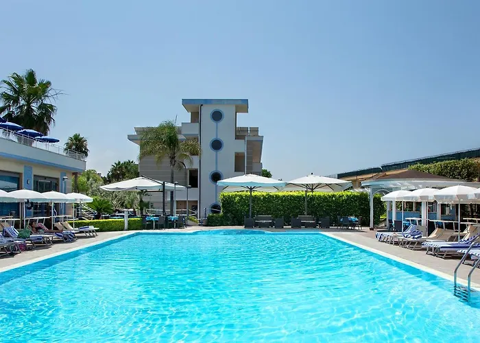 Hotel Premiere Varcaturo