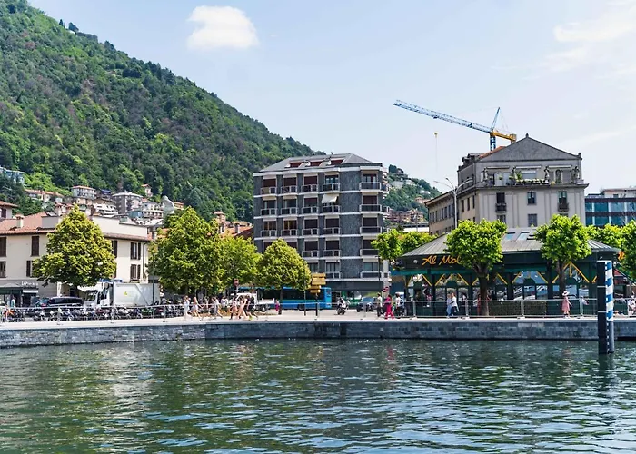 Gaby Lake Suites Côme
