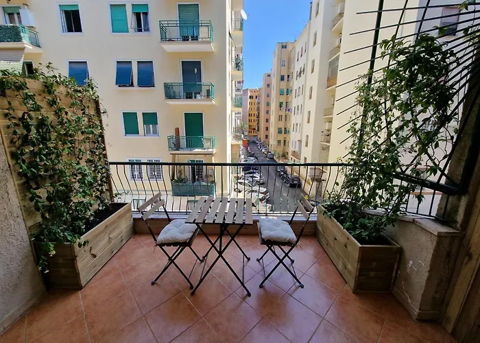 Cuma Suites Roma
