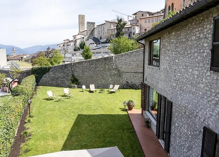 Hotel Domus Fontis Pescaia Spoleto