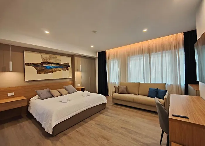 Carducci Art Guesthouse Oristano