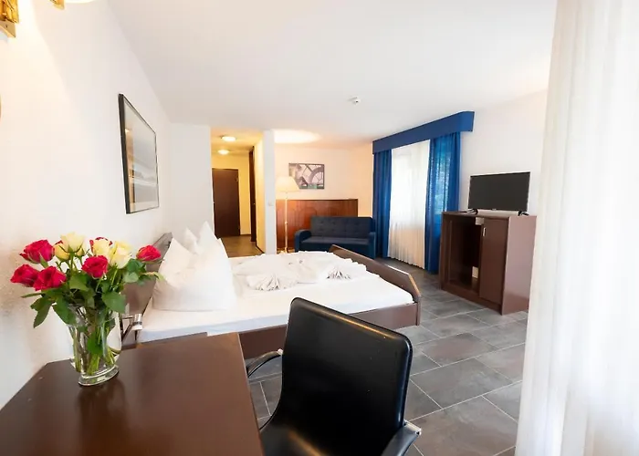 Hotel Astoria Am Urachplatz Stoccarda