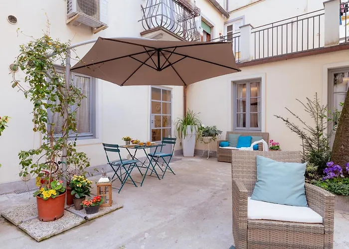 Bed and Breakfast Il Cortile di Elisa&our flats Lucca