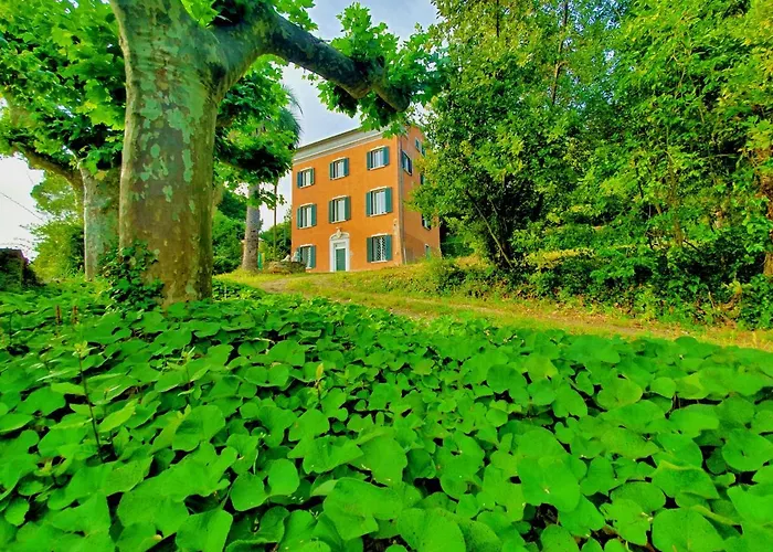 Villa De Benedetti Sarzana