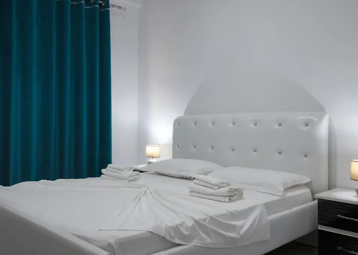 Grand Blue Aparthotel Sarandë