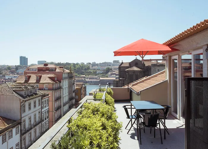 The Editory House Ribeira Porto Hotel