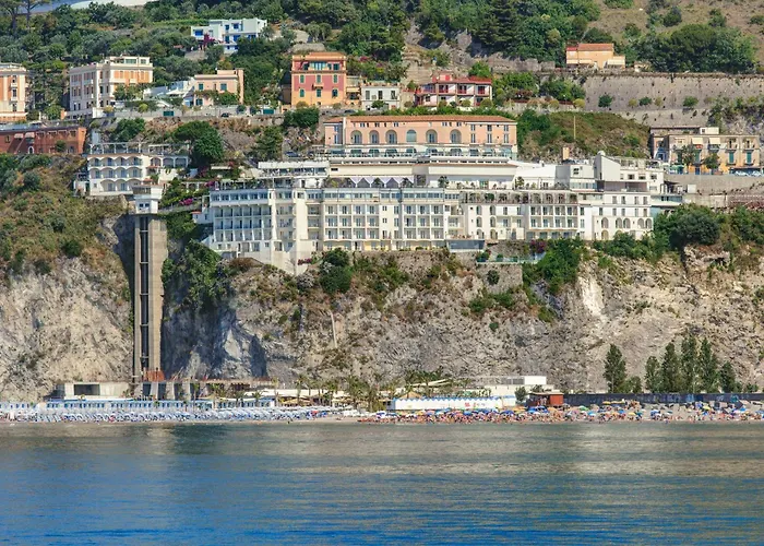 Lloyd'S Baia Hotel Vietri