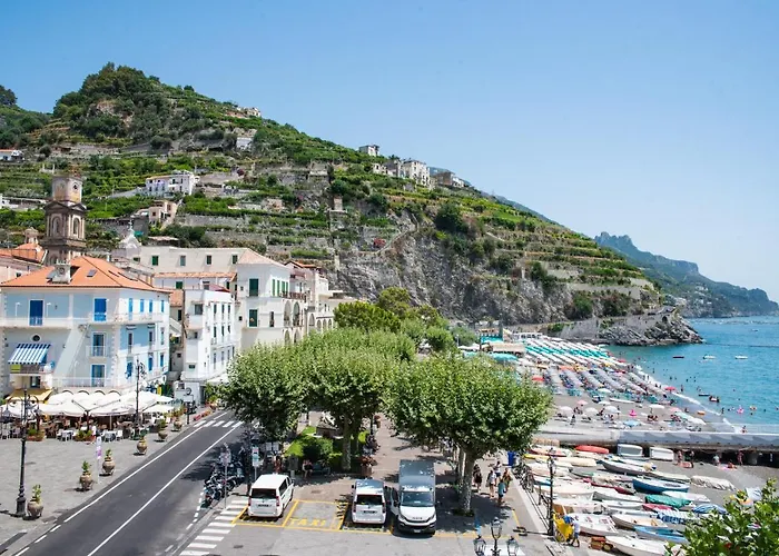 Bed and Breakfast Moon'N Sea Minori