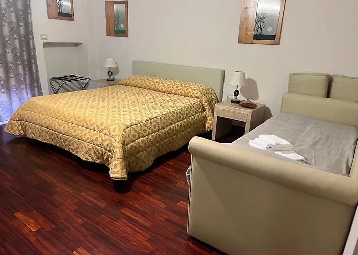 Gioviale Rooms Portici