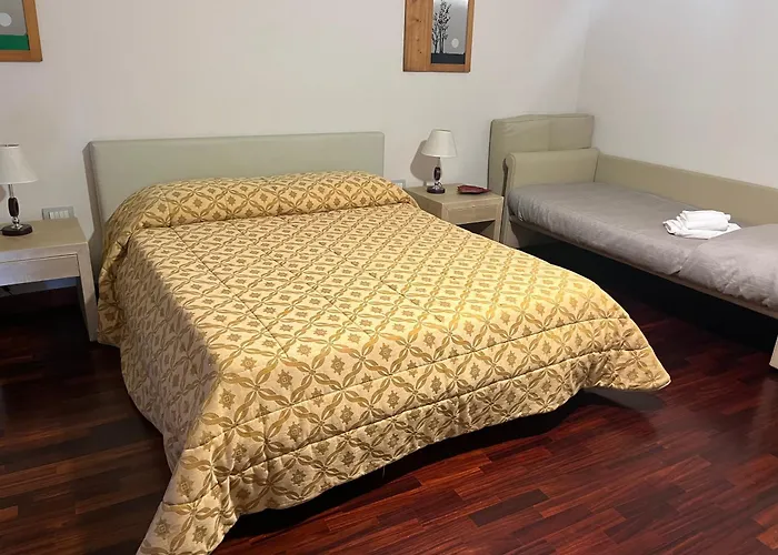 Gioviale Rooms Portici