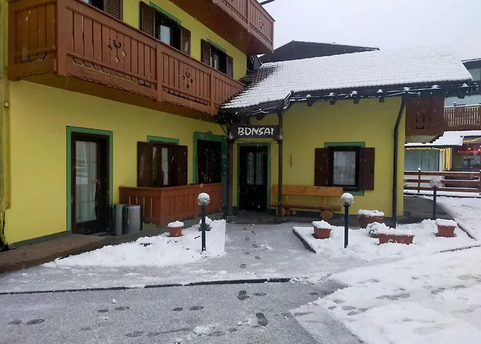 Bed and Breakfast Garnì Bonsai Pinzolo