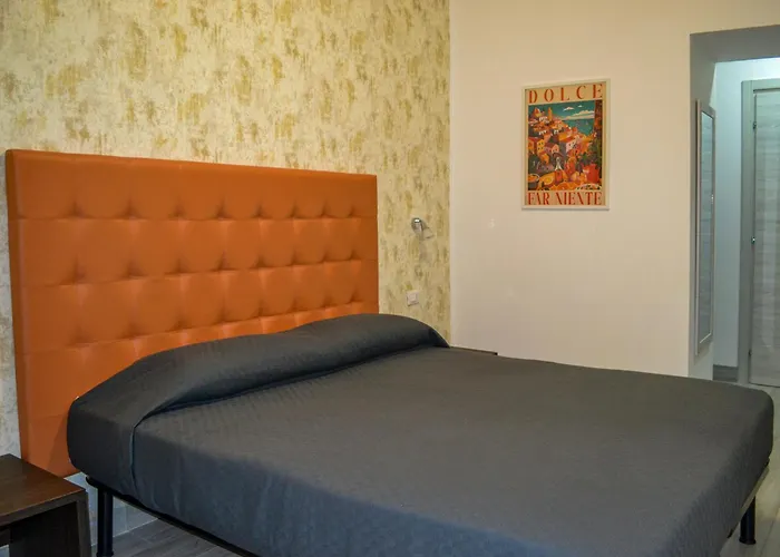 Hotel Nives House Roma
