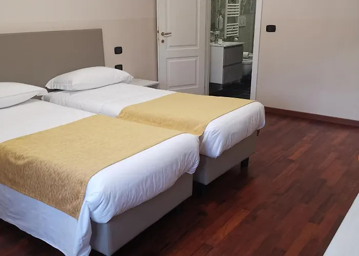 Guesthouse Central Station Group - Via Sammartini 15 Milano