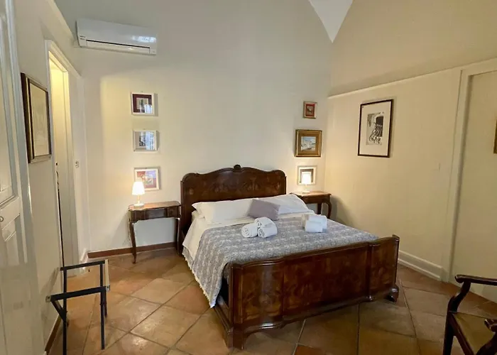 Palazzo dei Conti di Lecce eleganti suite