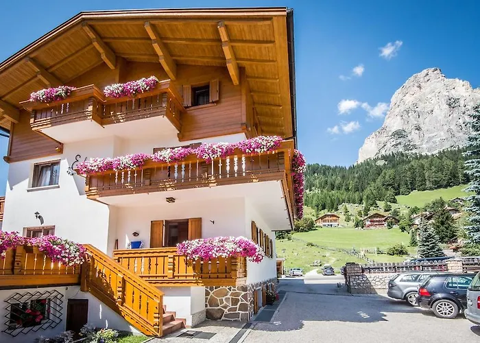 Hotel Garni Edera Corvara In Badia