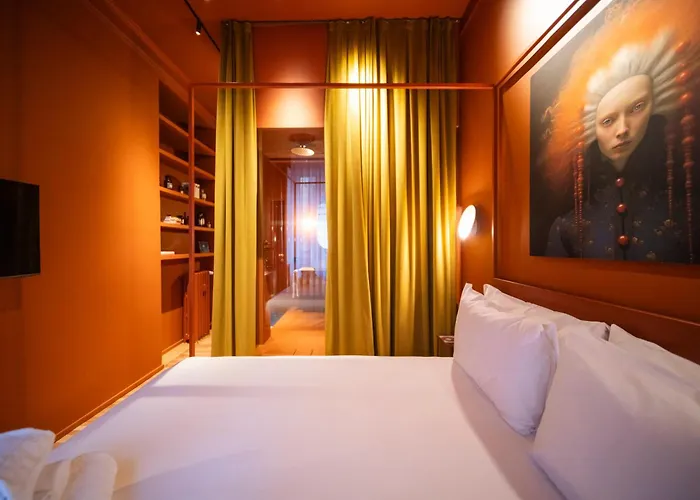 Fontana 16 Rooms Milano