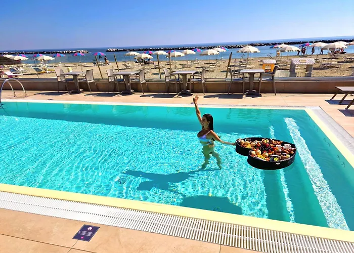 You & Me Beach Hotel Rimini