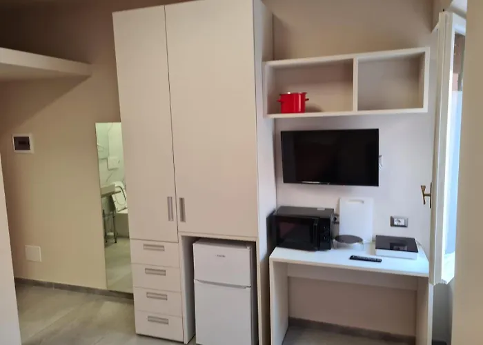 Hotel Arcobaleno By Dimora Chic Novara