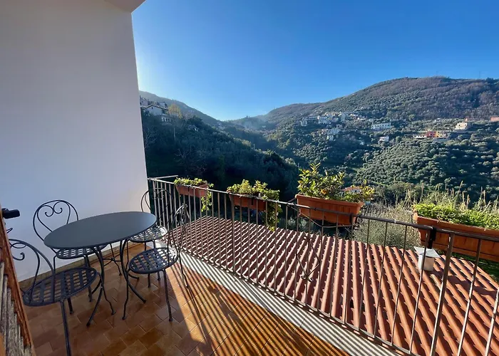 La Casa di Luisa Appartamento 3 camere Vico Equense