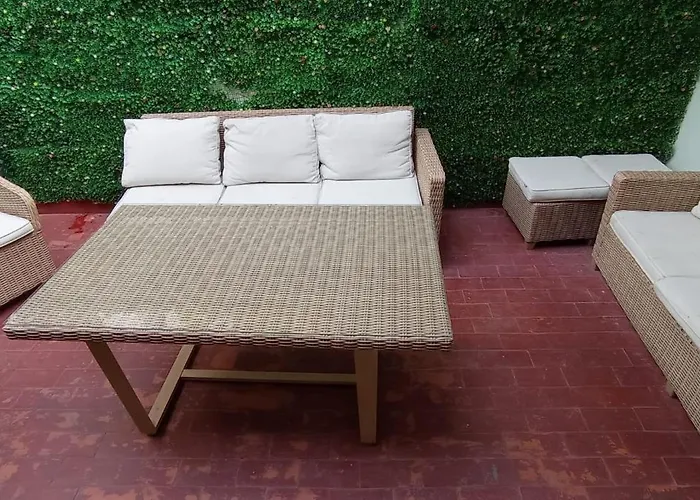 Limin Hostel Capsules Valenza