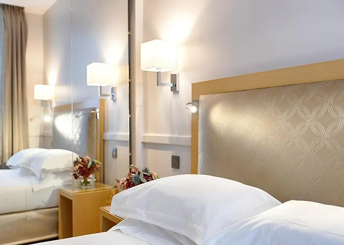 Hotel Floride-Etoile Parigi