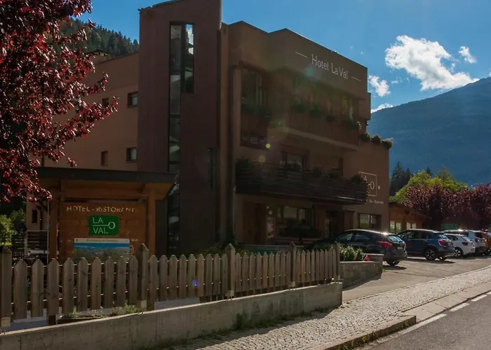 Hotel La Val Isolaccia