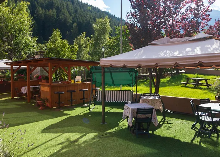 Hotel La Val Isolaccia