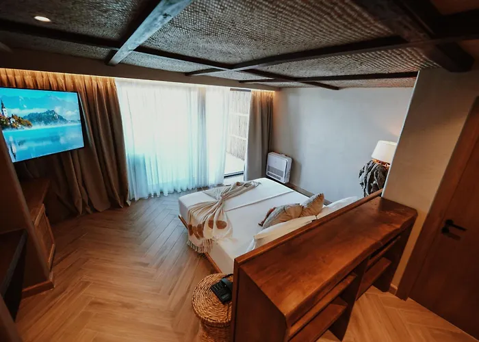 Lost Seaside Hotel - Adults Only Sarandë