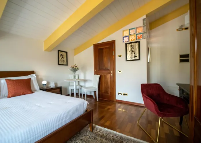 Ego' Residence Ferrara & City Center Apartment